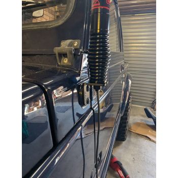 GMF FB-188P UHF Antenna Fender Guard Bracket fits Suzuki Sierra 1993-2000 Passenger Side