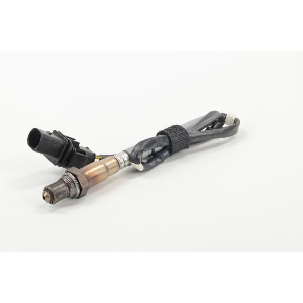 Bosch 0258017001 O2 Oxygen Lambda Sensor | Automotive Superstore | Shop ...